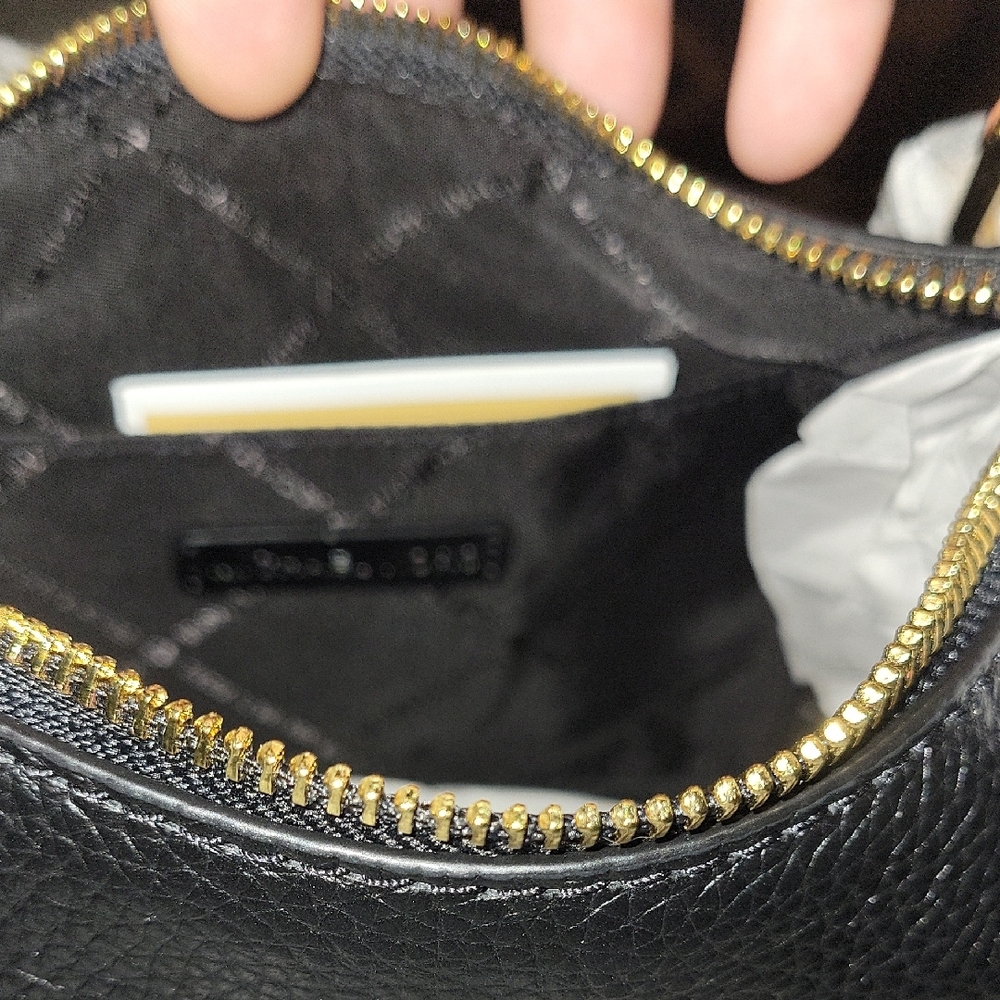 Michael Kors Cora Black and Gold Shoulder Bag - Picture 4 of 7